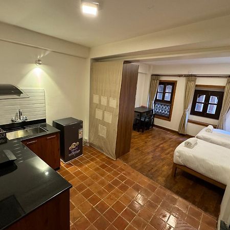 Karuna Hotel Patan Kathmandu Экстерьер фото