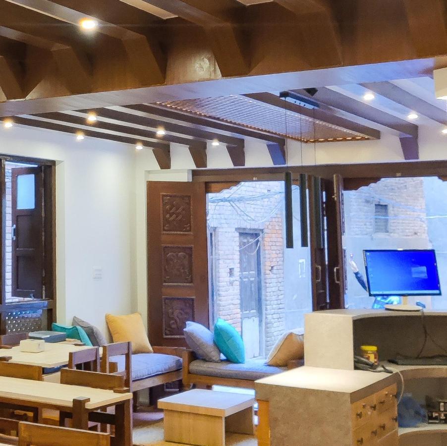 Karuna Hotel Patan Kathmandu Экстерьер фото