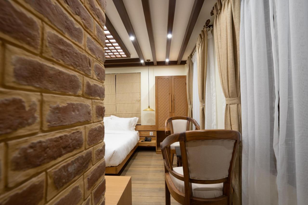 Karuna Hotel Patan Kathmandu Экстерьер фото