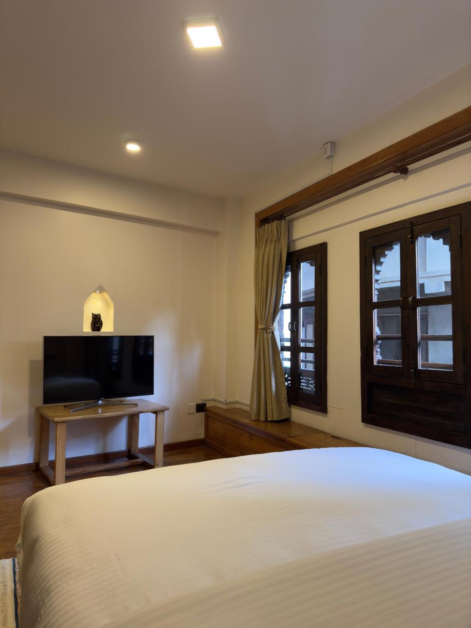 Karuna Hotel Patan Kathmandu Экстерьер фото