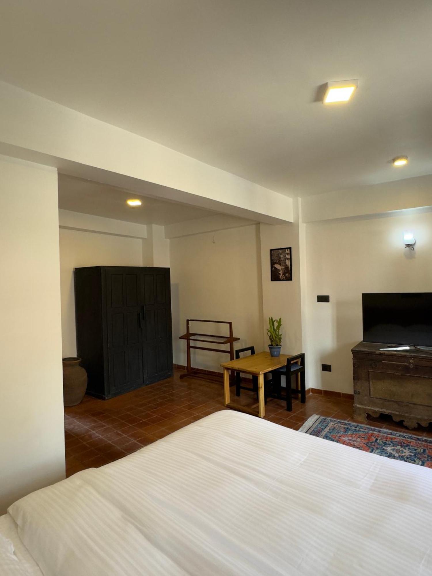 Karuna Hotel Patan Kathmandu Экстерьер фото